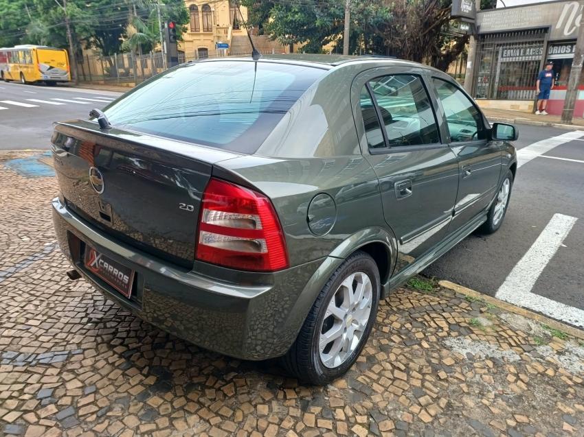 CHEVROLET Astra Hatch - Foto