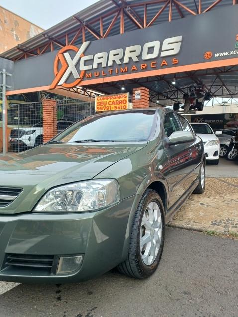 CHEVROLET Astra Hatch - Foto
