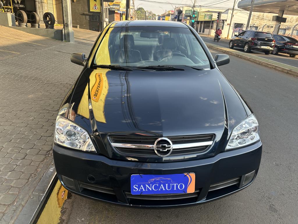 CHEVROLET Astra Sedan - Foto