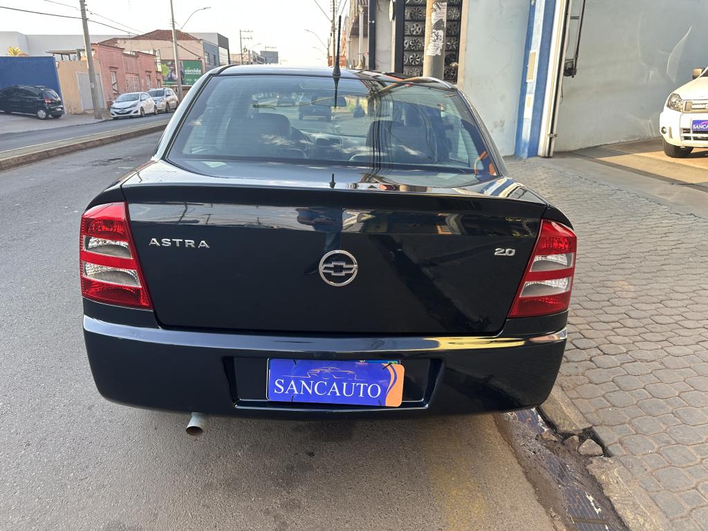 CHEVROLET Astra Sedan - Foto