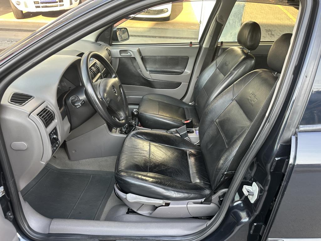 CHEVROLET Astra Sedan - Foto