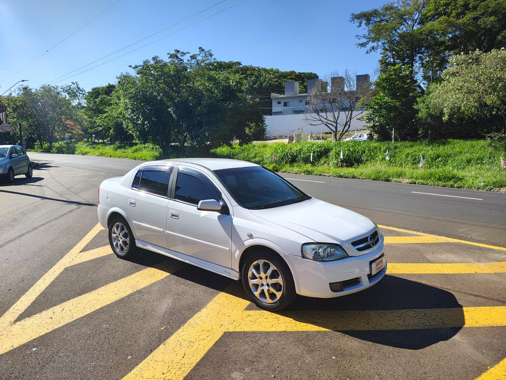 CHEVROLET Astra Sedan - Foto