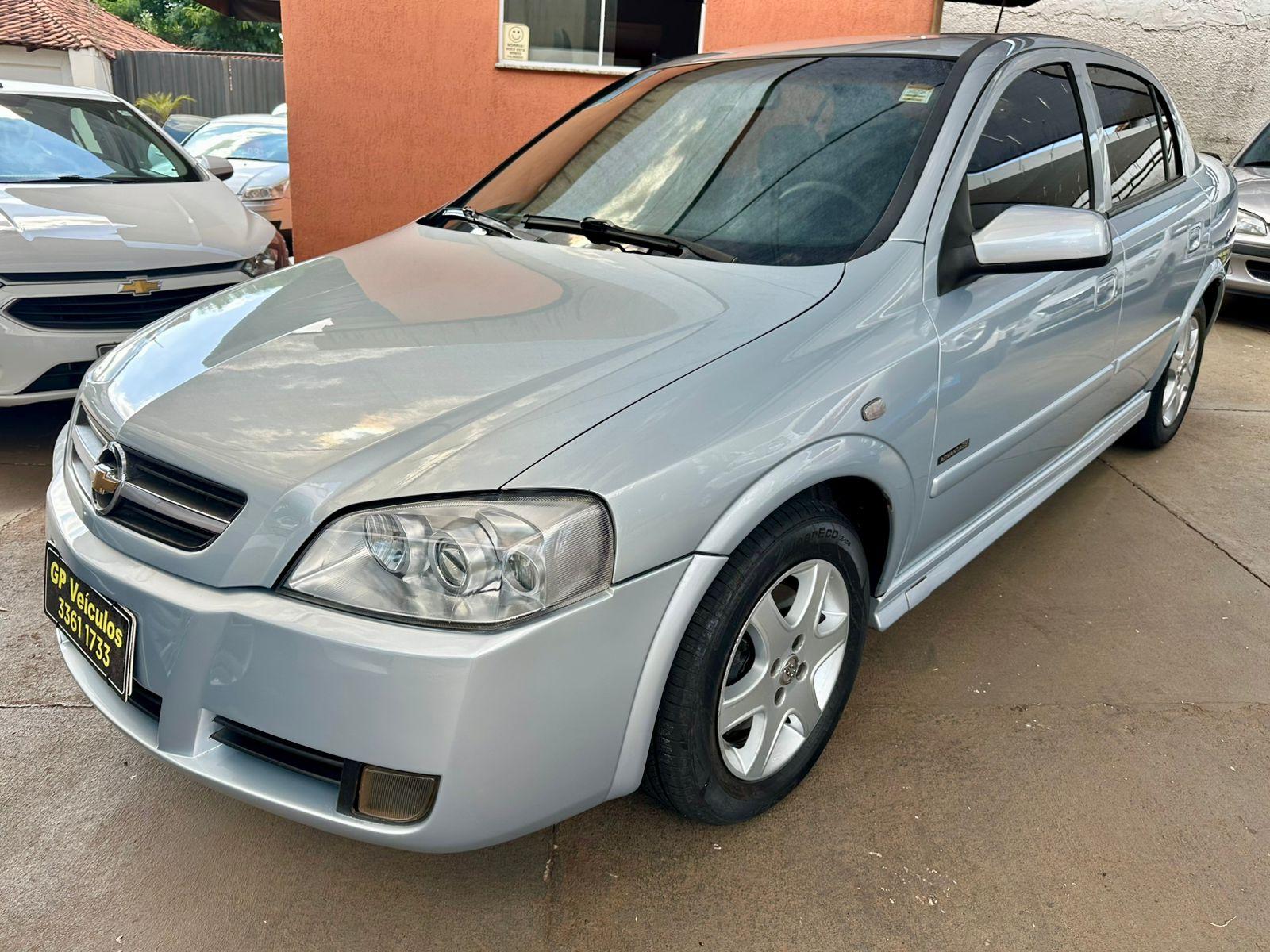 CHEVROLET Astra Sedan - Foto