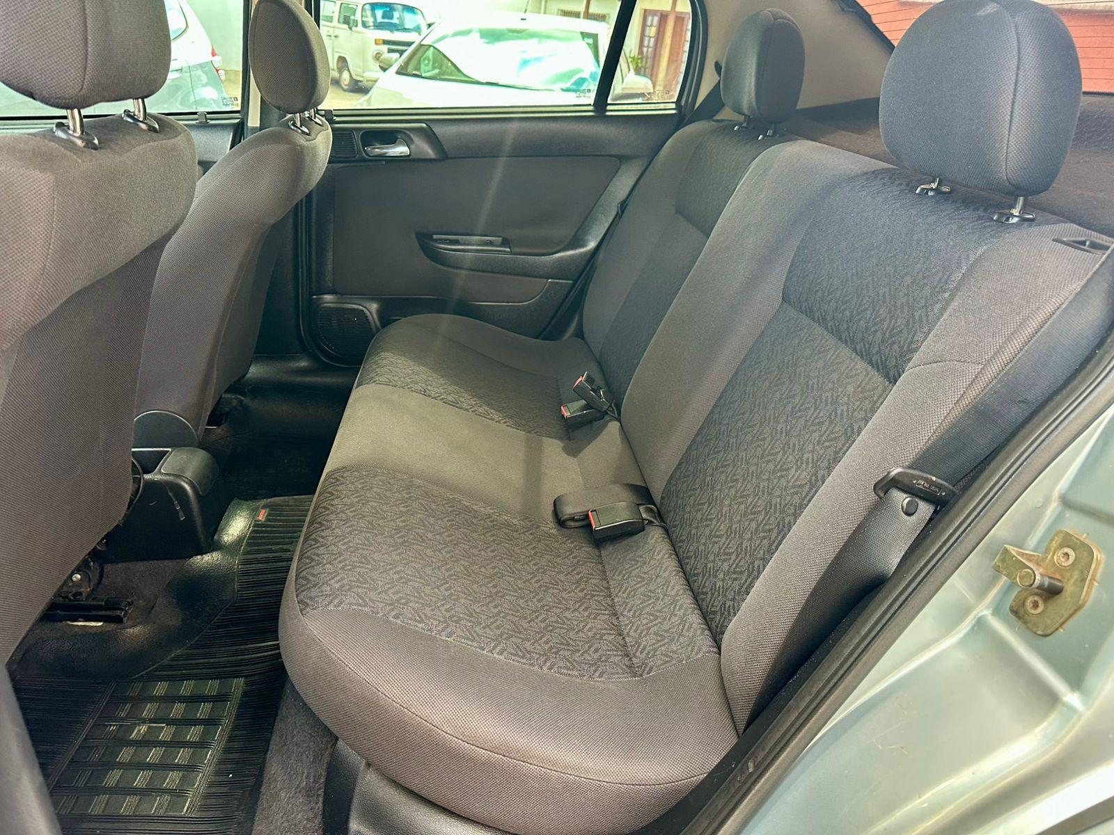 CHEVROLET Astra Sedan - Foto