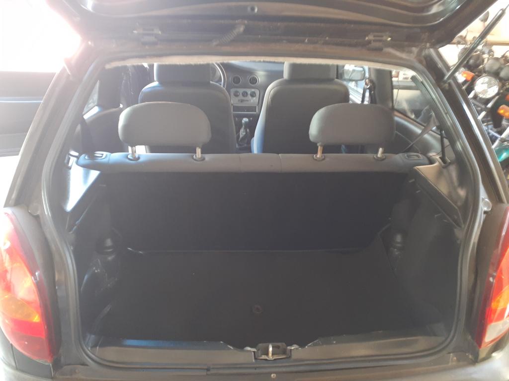 CHEVROLET Celta - Foto