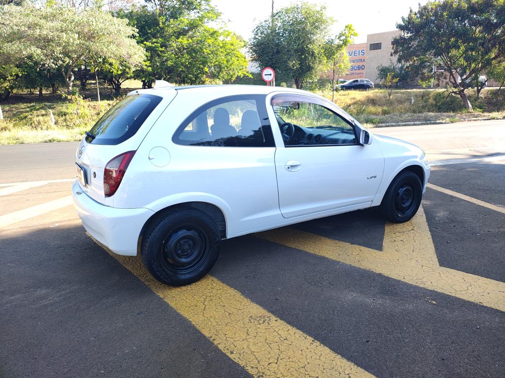 CHEVROLET Celta - Foto