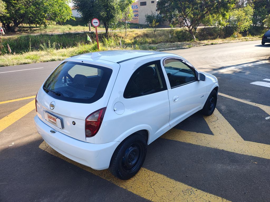 CHEVROLET Celta - Foto