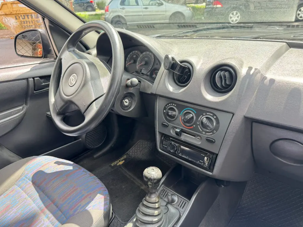 CHEVROLET Celta - Foto