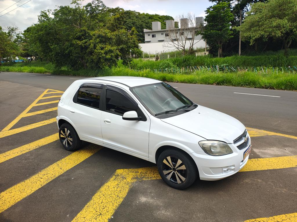 CHEVROLET Celta - Foto