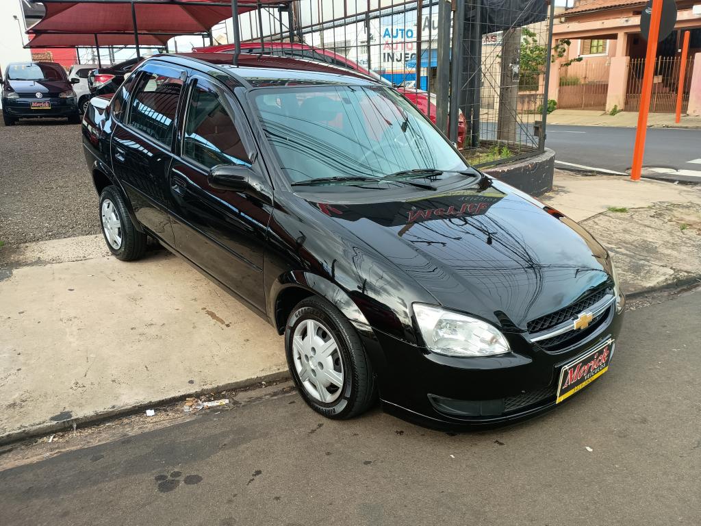 CHEVROLET Classic Sedan - Foto