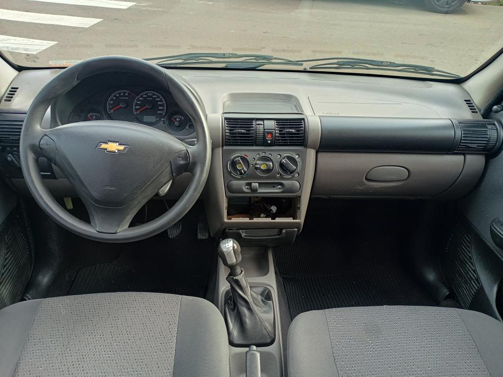 CHEVROLET Classic Sedan - Foto