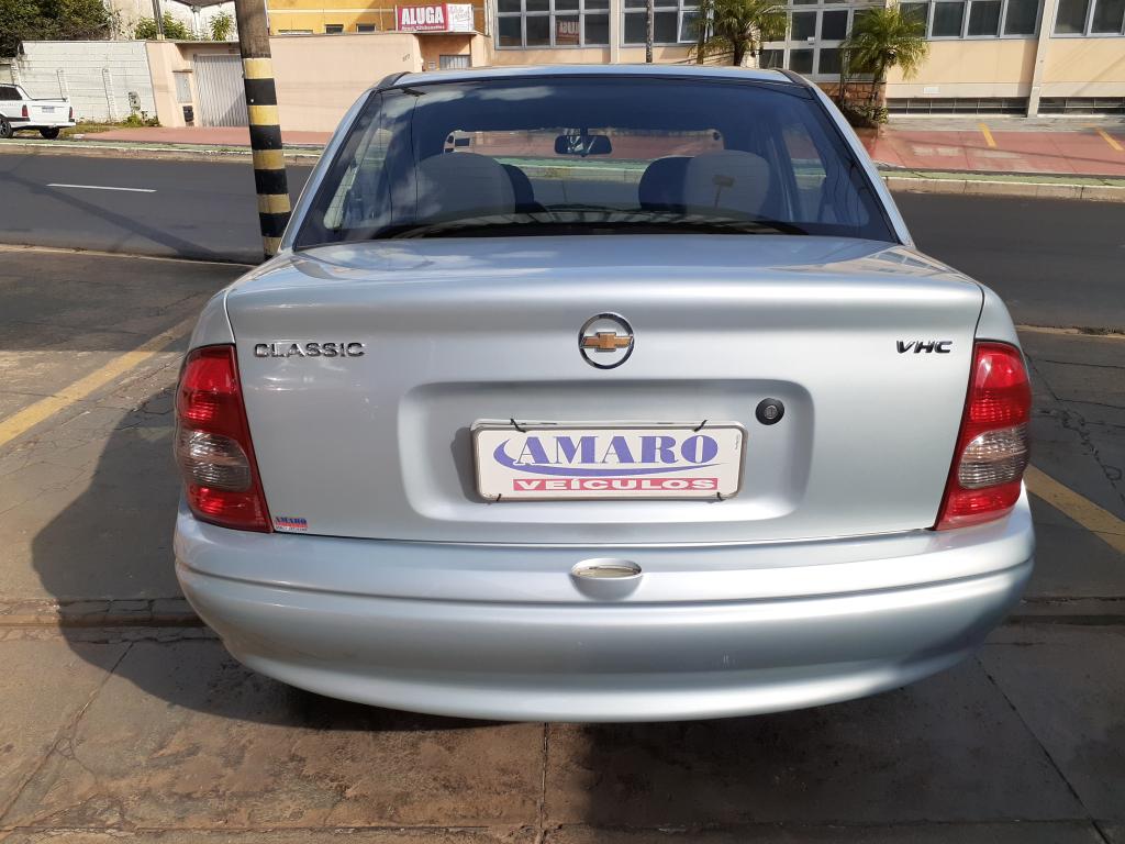 CHEVROLET Classic Sedan - Foto