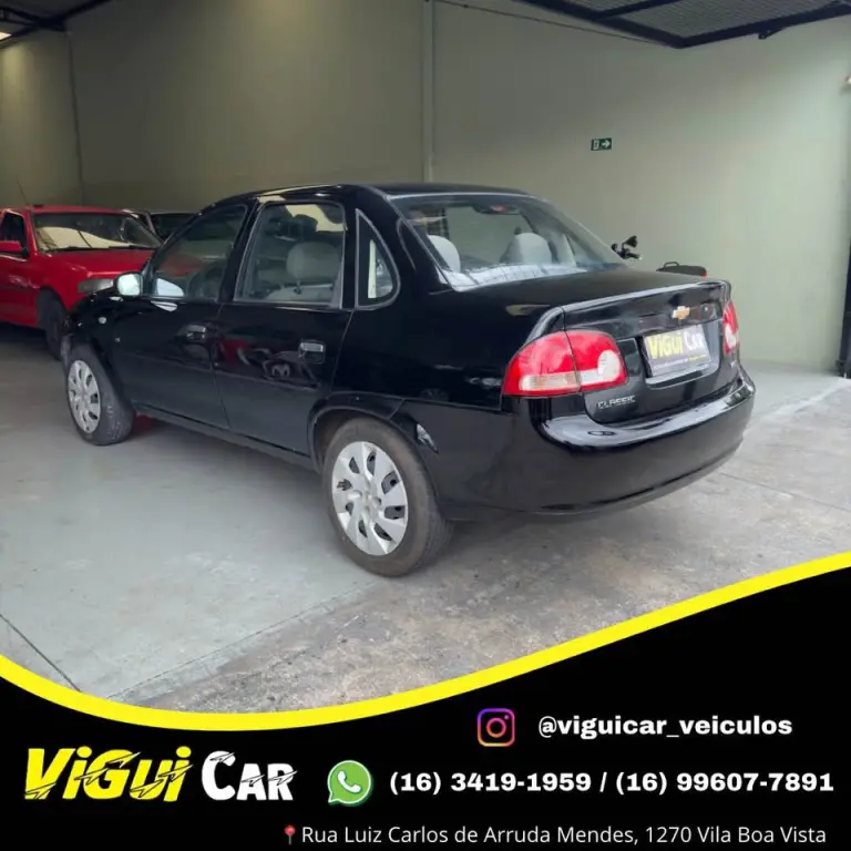 CHEVROLET Classic Sedan - Foto