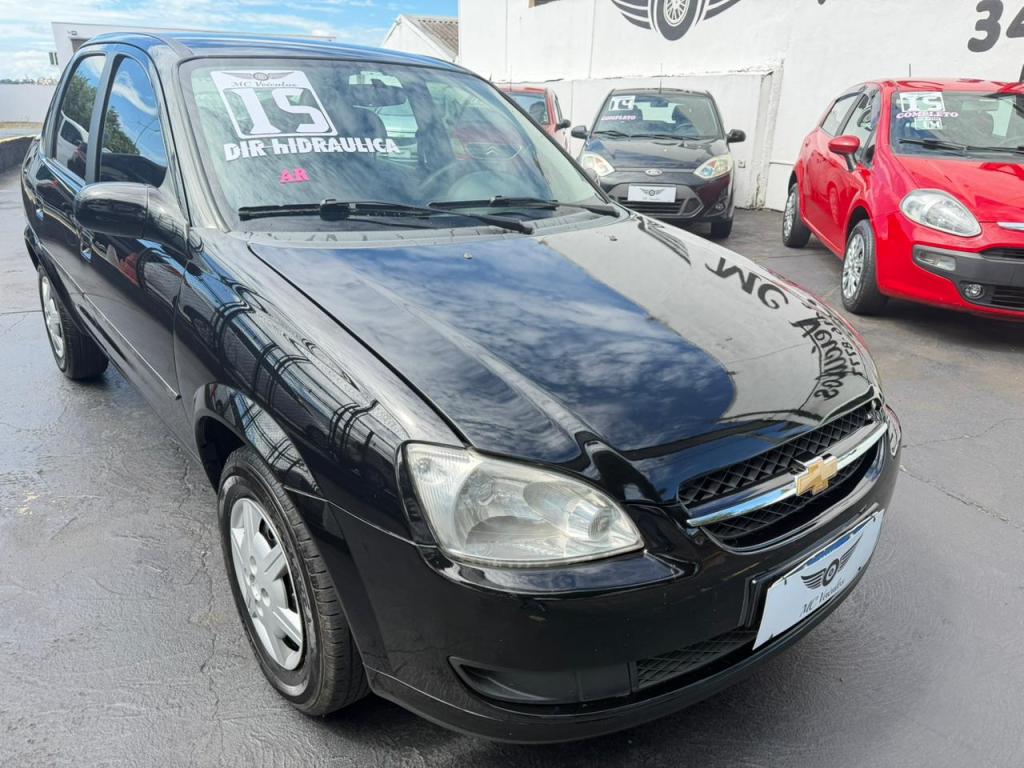 CHEVROLET Classic Sedan - Foto