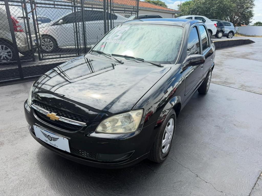 CHEVROLET Classic Sedan - Foto