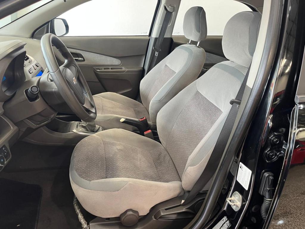 CHEVROLET Cobalt - Foto