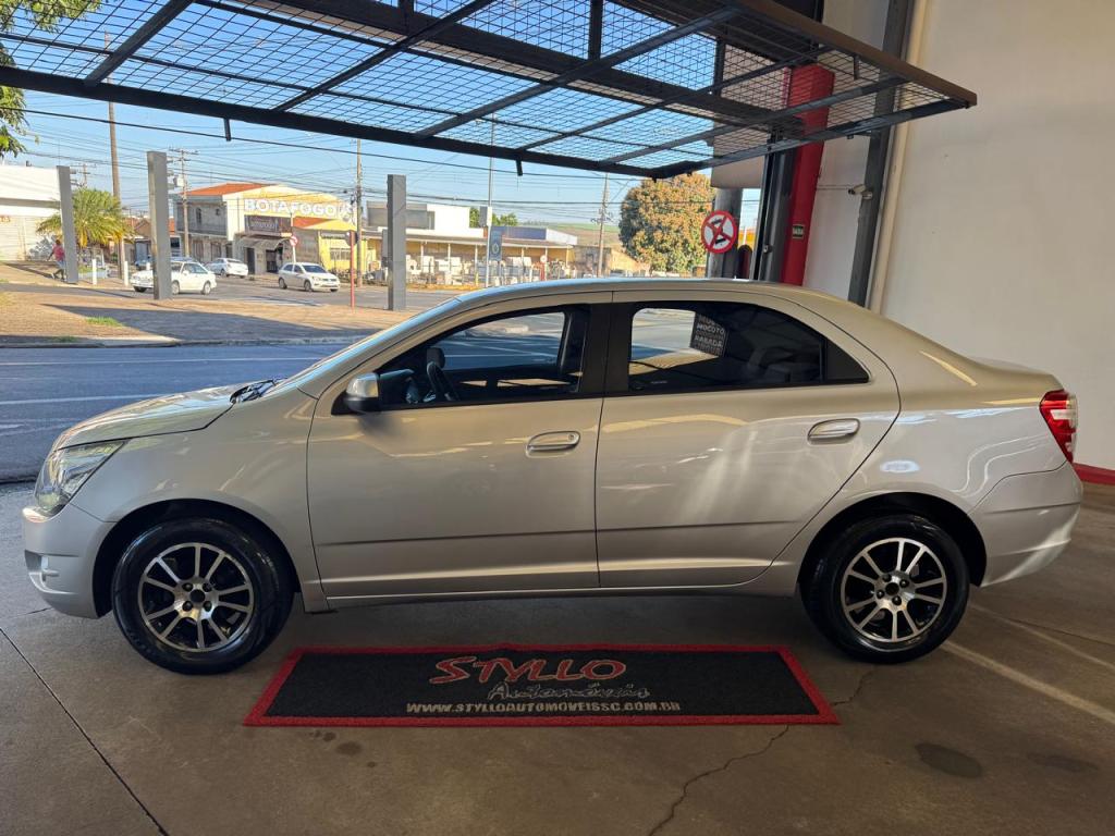 CHEVROLET Cobalt - Foto