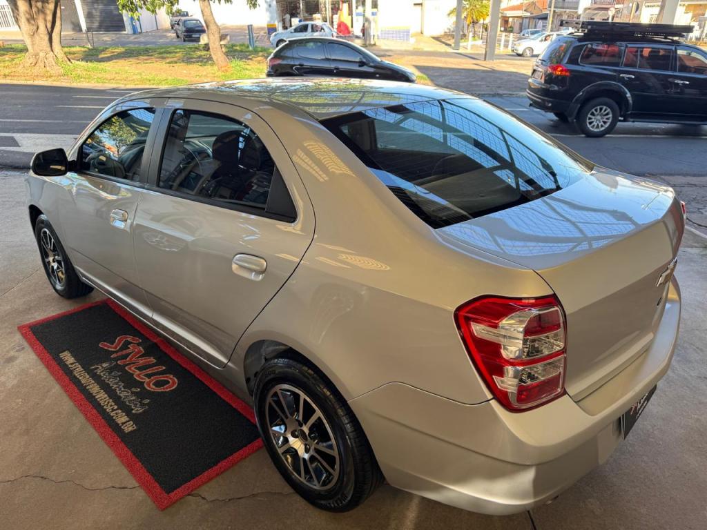 CHEVROLET Cobalt - Foto