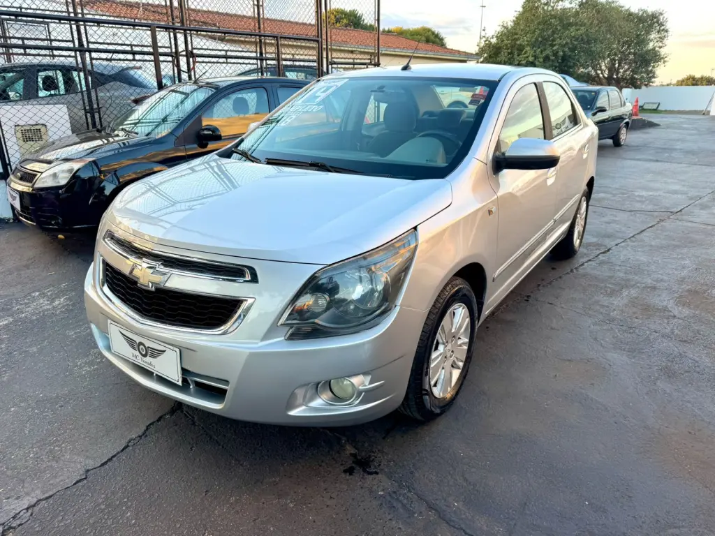 CHEVROLET Cobalt - Foto