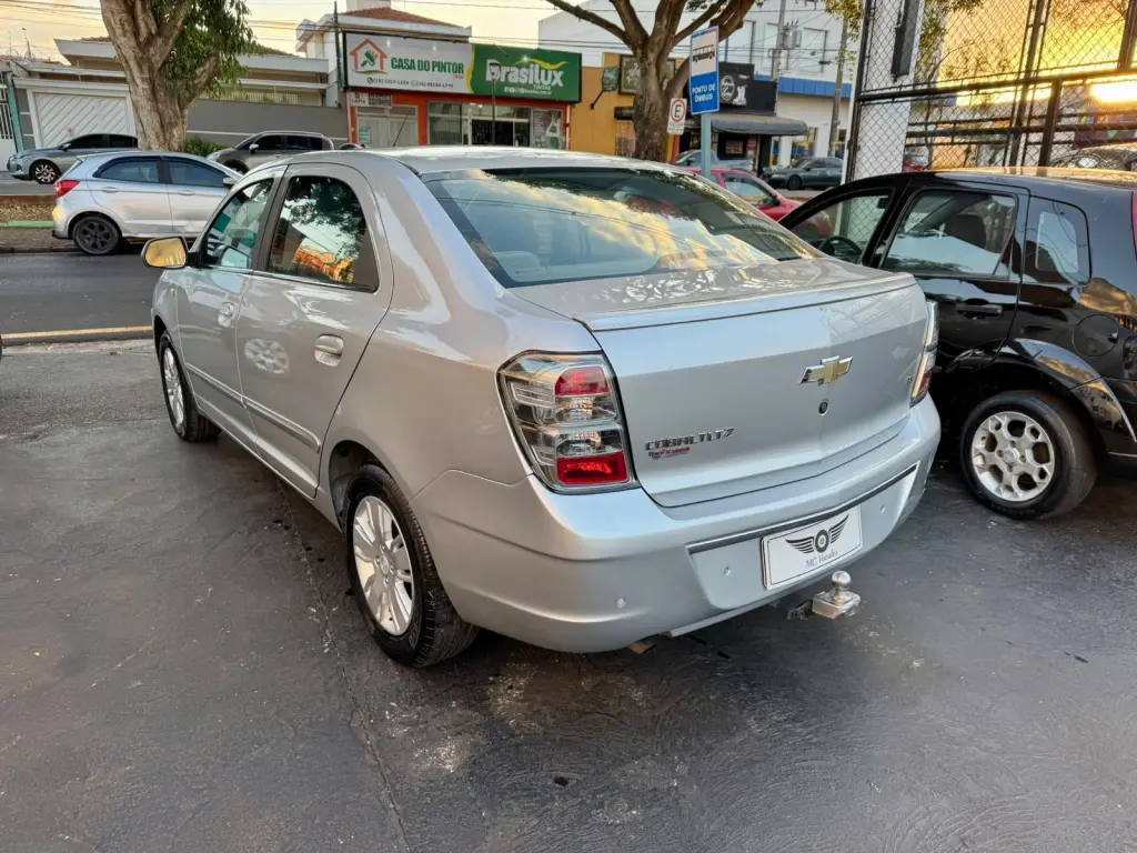 CHEVROLET Cobalt - Foto