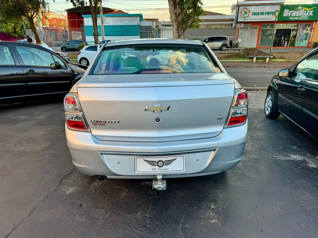 CHEVROLET Cobalt - Foto