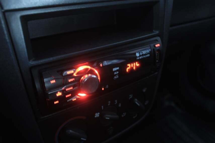 CHEVROLET Corsa Hatch - Foto