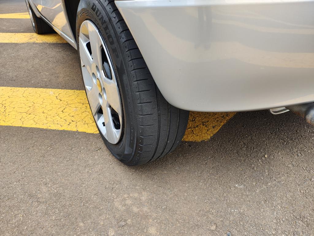 CHEVROLET Corsa Hatch - Foto