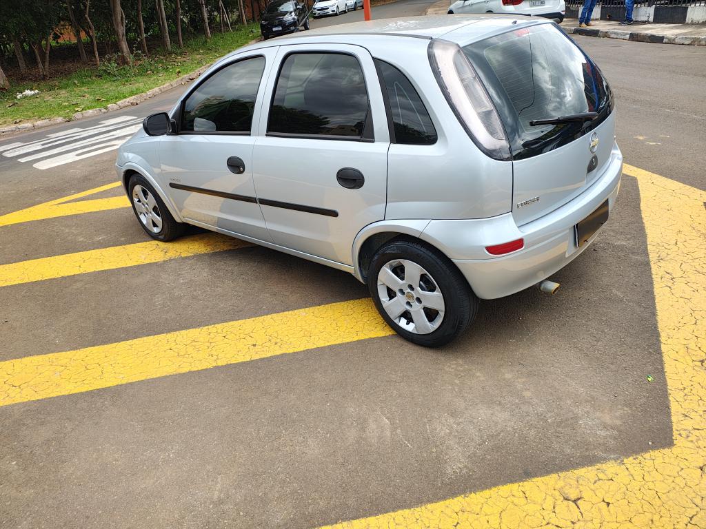CHEVROLET Corsa Hatch - Foto
