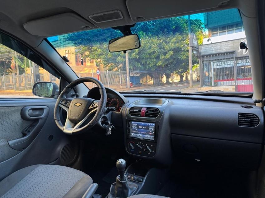 CHEVROLET Corsa Hatch - Foto