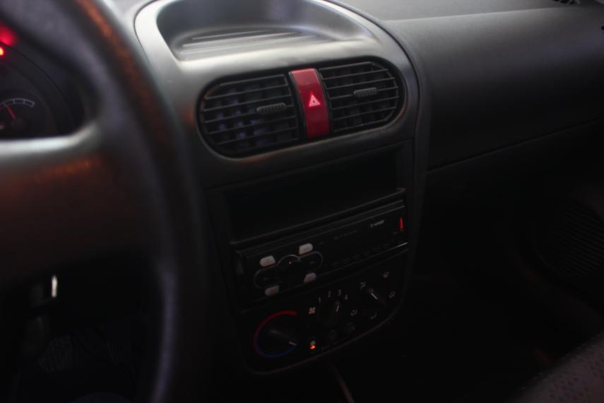 CHEVROLET Corsa Hatch - Foto