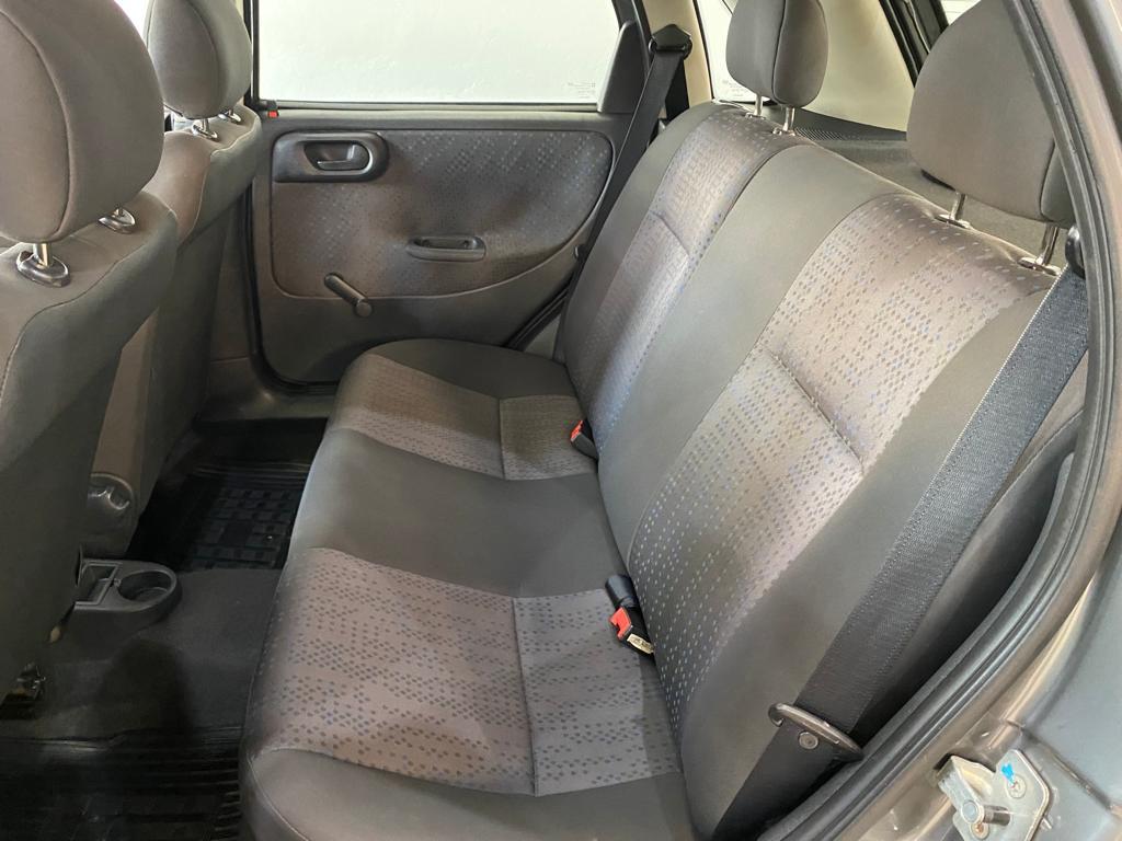 CHEVROLET Corsa Hatch - Foto