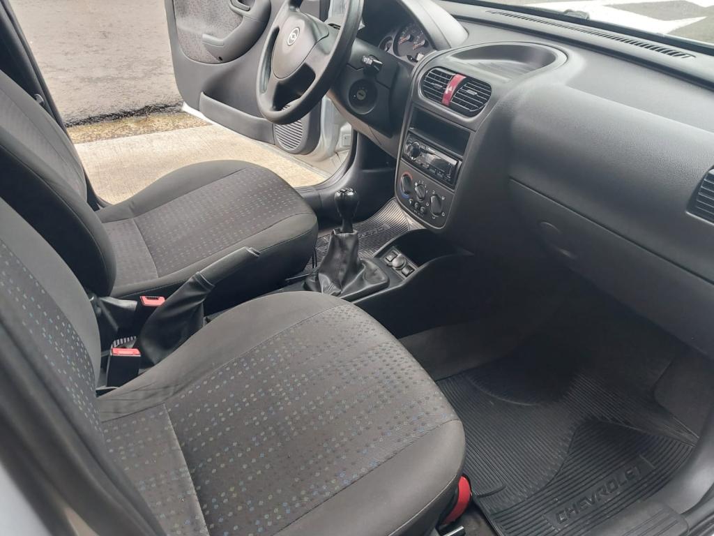 CHEVROLET Corsa Hatch - Foto