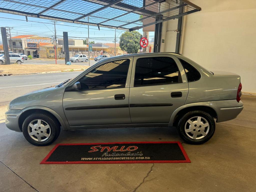 CHEVROLET Corsa Sedan - Foto