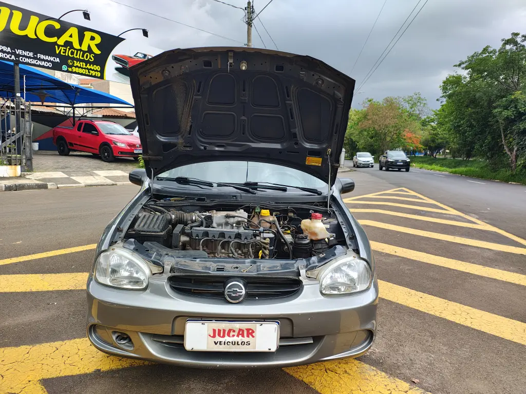 CHEVROLET Corsa Sedan - Foto