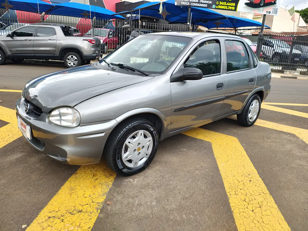 CHEVROLET Corsa Sedan - Foto
