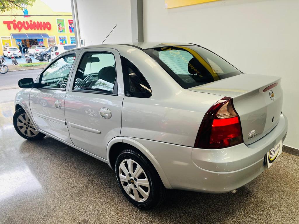 CHEVROLET Corsa Sedan - Foto