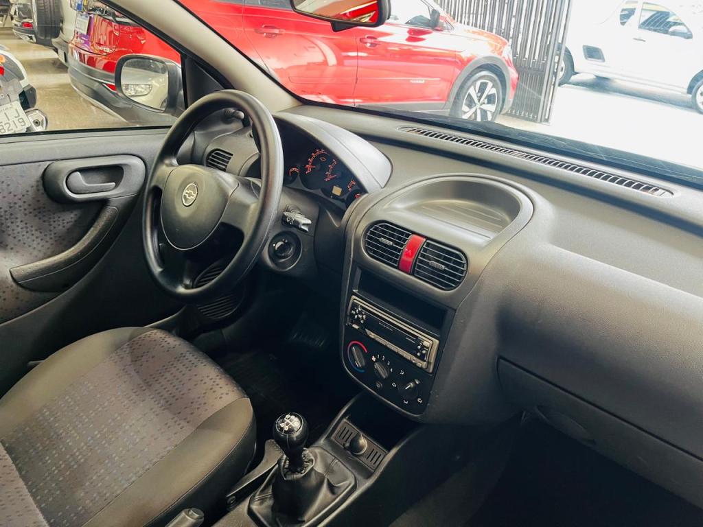 CHEVROLET Corsa Sedan - Foto