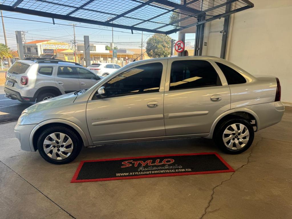 CHEVROLET Corsa Sedan - Foto