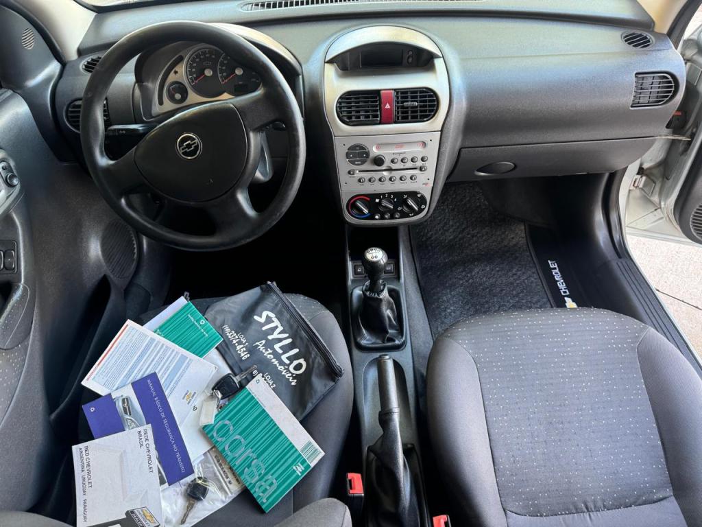 CHEVROLET Corsa Sedan - Foto