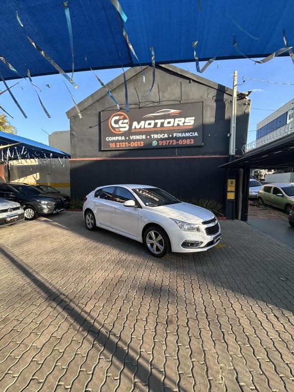 CHEVROLET Cruze Hatch - Foto