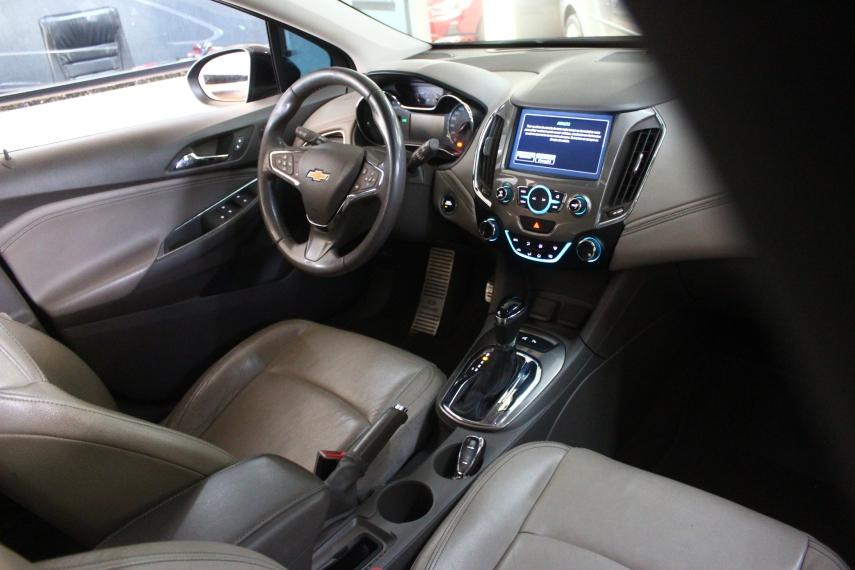 CHEVROLET Cruze Hatch - Foto