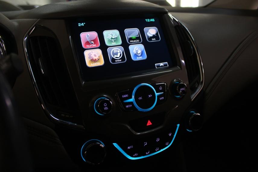 CHEVROLET Cruze Hatch - Foto