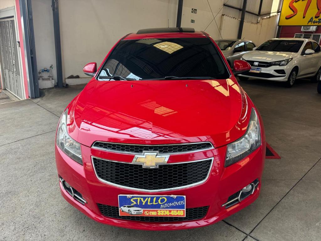 CHEVROLET Cruze Hatch - Foto