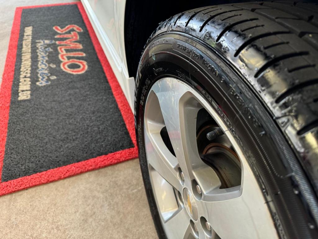 CHEVROLET Cruze Hatch - Foto