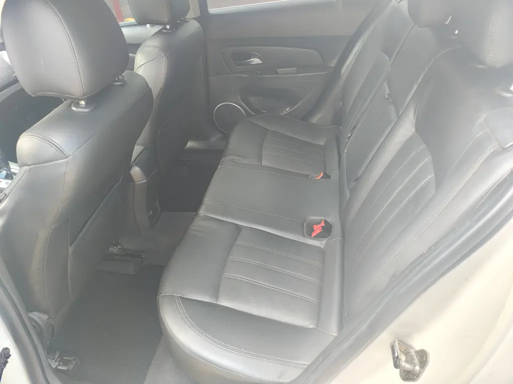 CHEVROLET Cruze Hatch - Foto