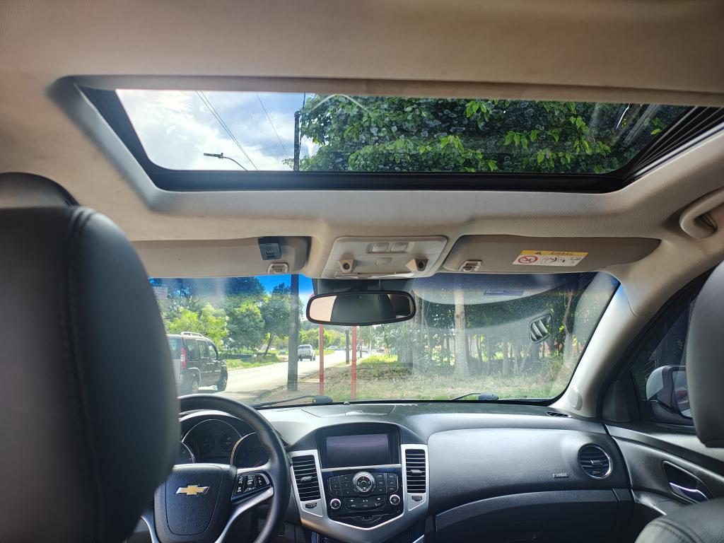 CHEVROLET Cruze Hatch - Foto