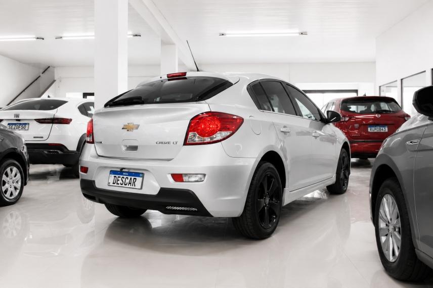 CHEVROLET Cruze Hatch - Foto