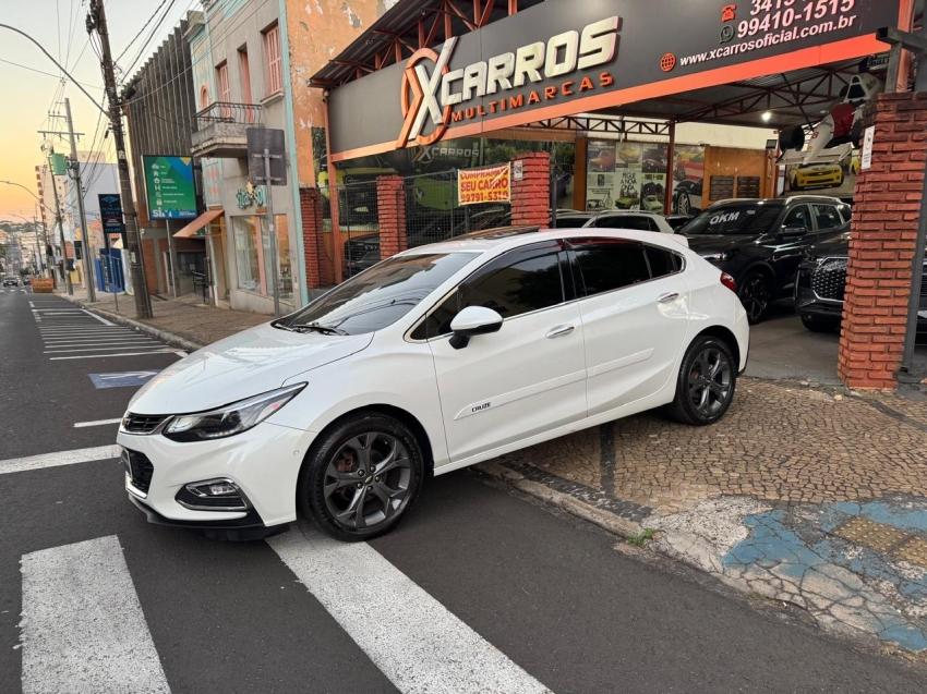 CHEVROLET Cruze Hatch - Foto