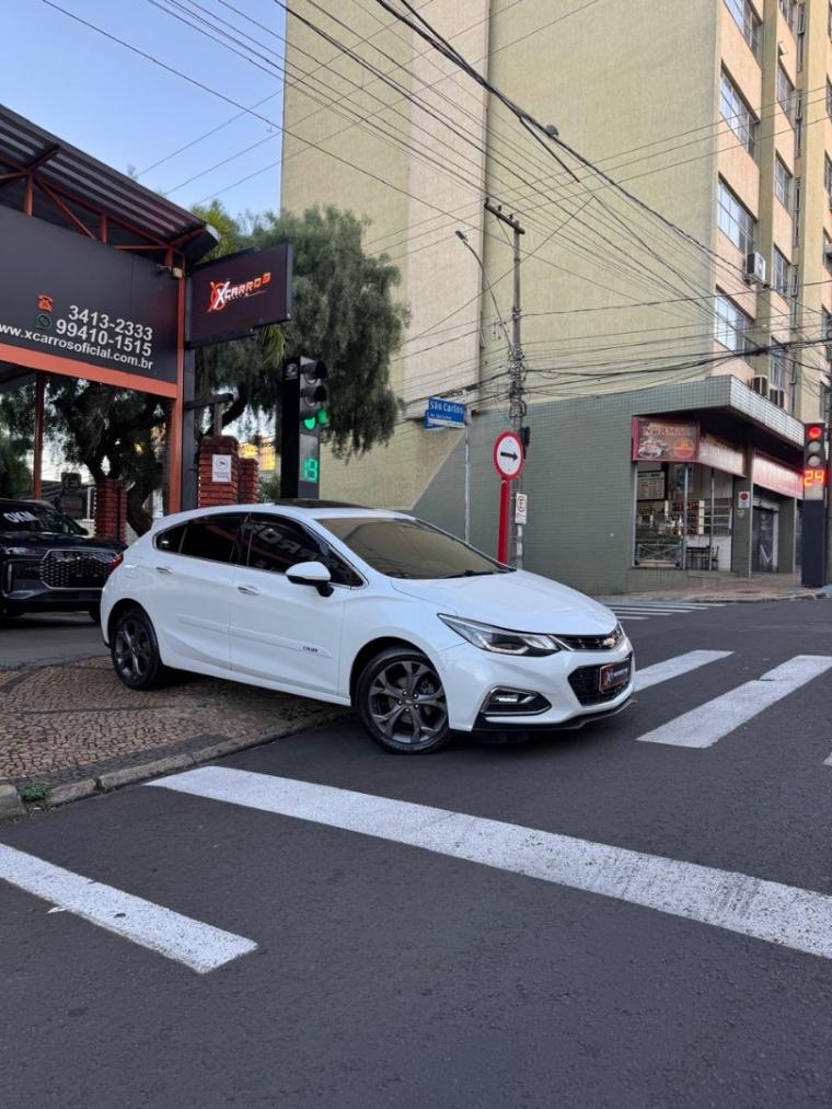 CHEVROLET Cruze Hatch - Foto