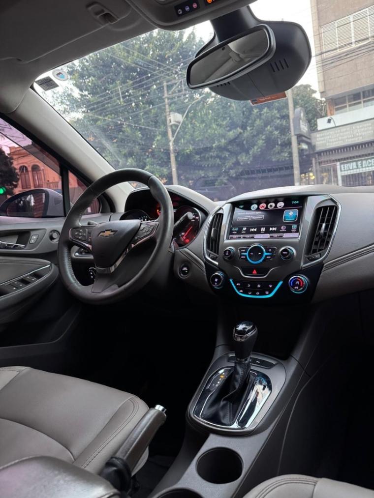 CHEVROLET Cruze Hatch - Foto